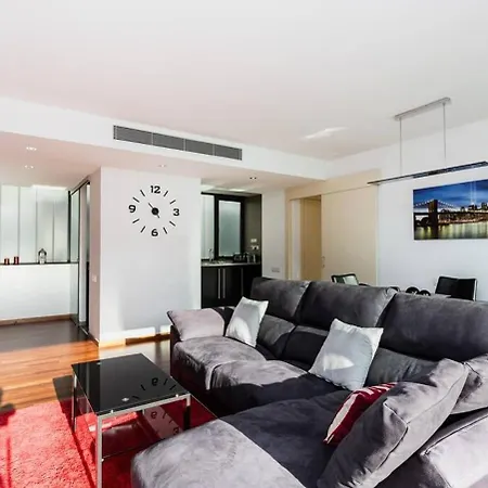 Modern Luxury Fira Bcn Apartment L'Hospitalet de Llobregat